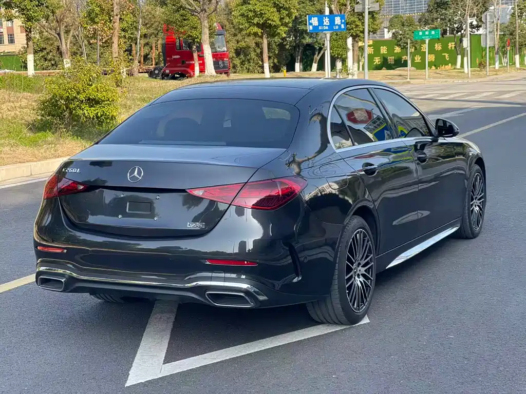 Mercedes-Benz C-Class 2022 — фото 4