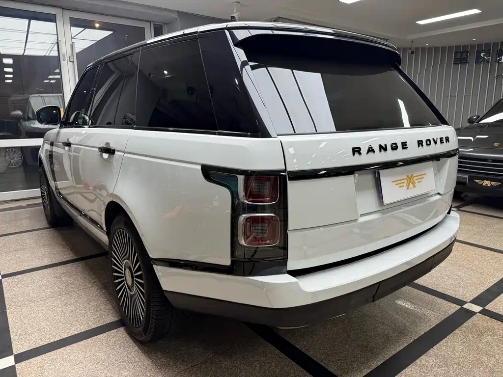 Land Rover Range Rover 2018 — фото 4