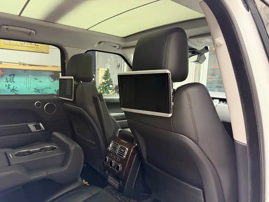 Land Rover Range Rover 2018 — фото 17