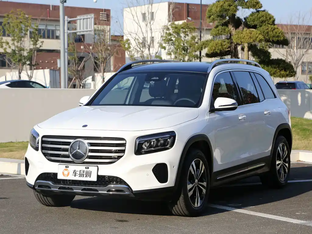 Mercedes-Benz GLB 2024