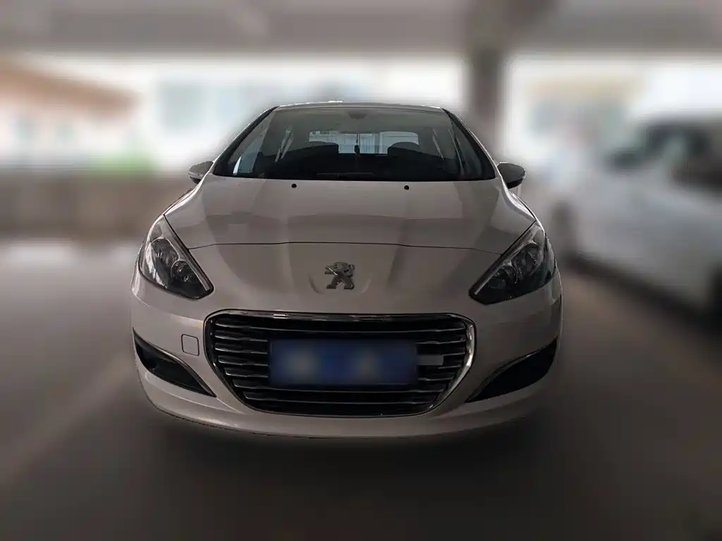 Peugeot 308 2016 — фото 24