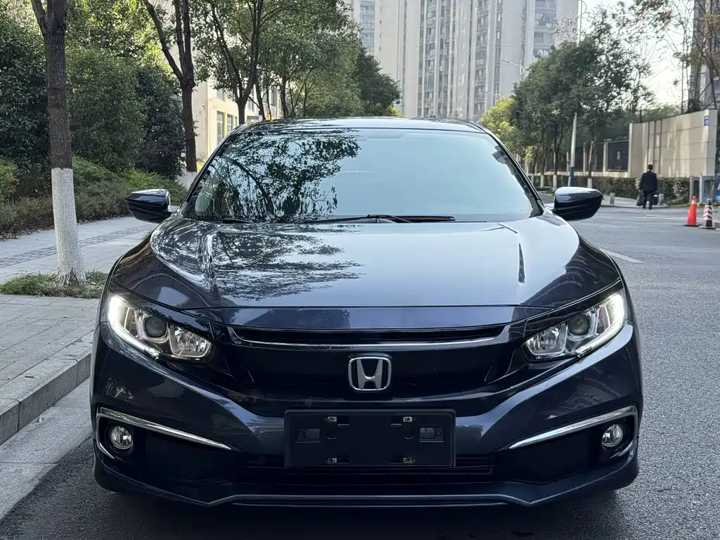 Honda Civic 2021 — фото 2