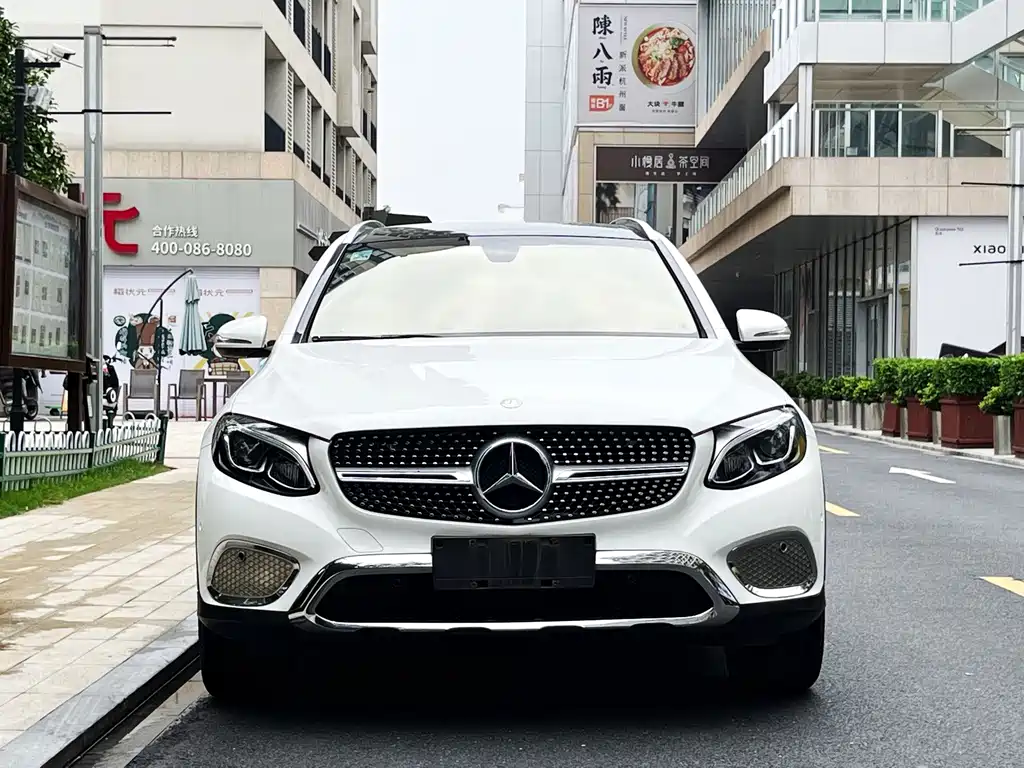 Mercedes-Benz GLC 2018 — фото 2