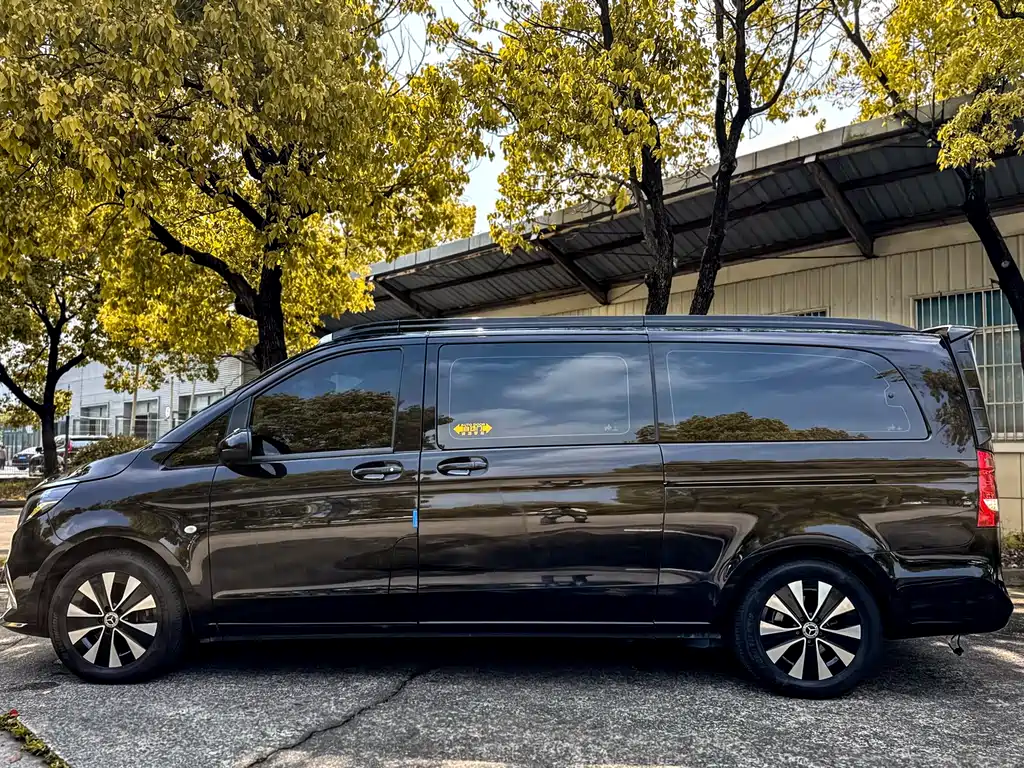 Mercedes-Benz Vito 2022 — фото 37