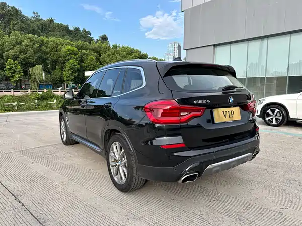 BMW X3 2021