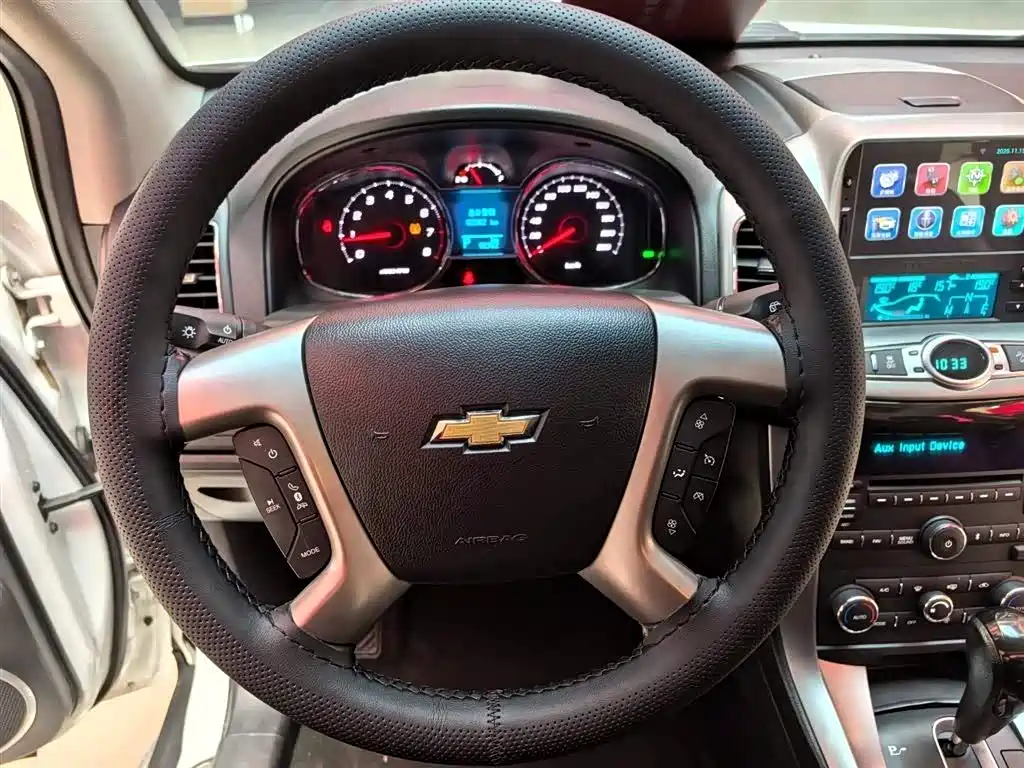Chevrolet Captiva 2017 — фото 13