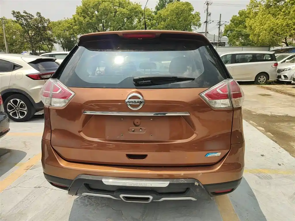 Nissan X-Trail 2015 — фото 6