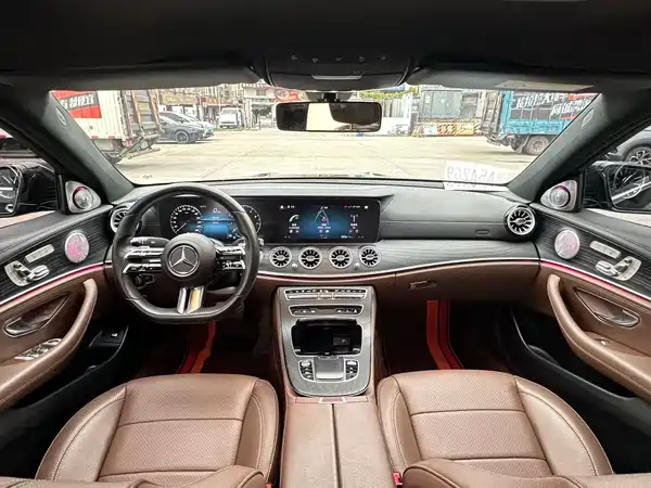Mercedes-Benz E-Class 2021