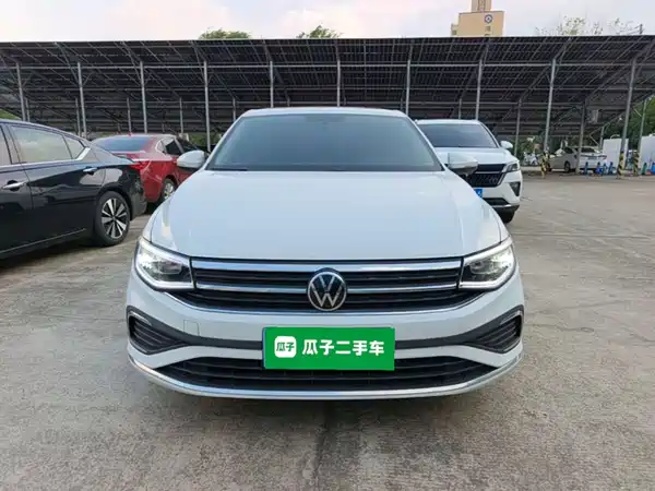 Volkswagen Bora 2025
