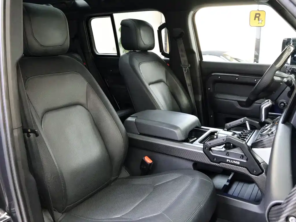Land Rover Defender 2022 — фото 11