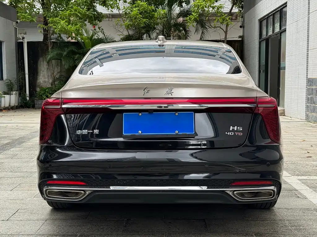 Hongqi H5 2022 — фото 13