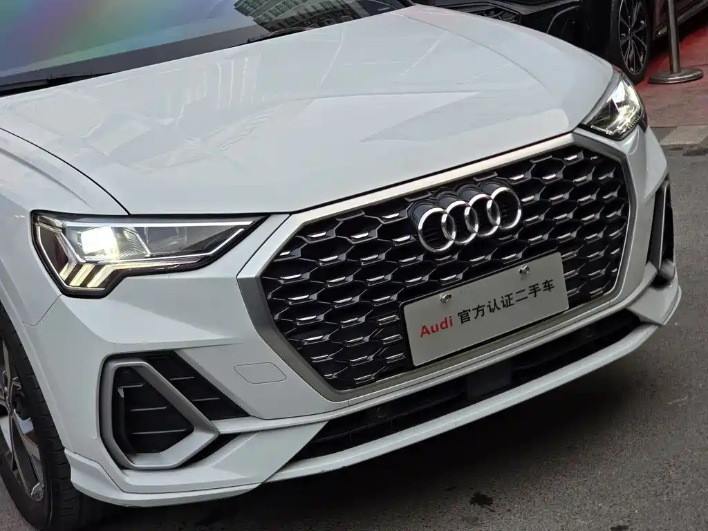 Audi Q3 Sportback 2020 — фото 3