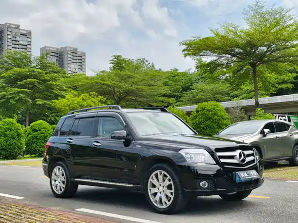 Mercedes-Benz GLK-Class 2012