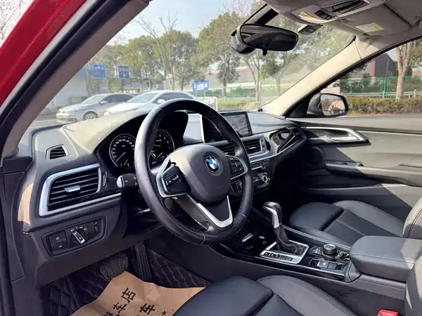 BMW 1 Series 2018