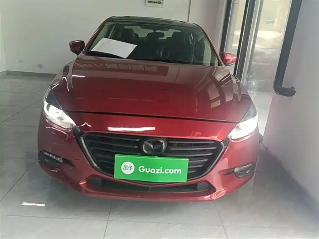Mazda 3 Axela 2017 — фото 3