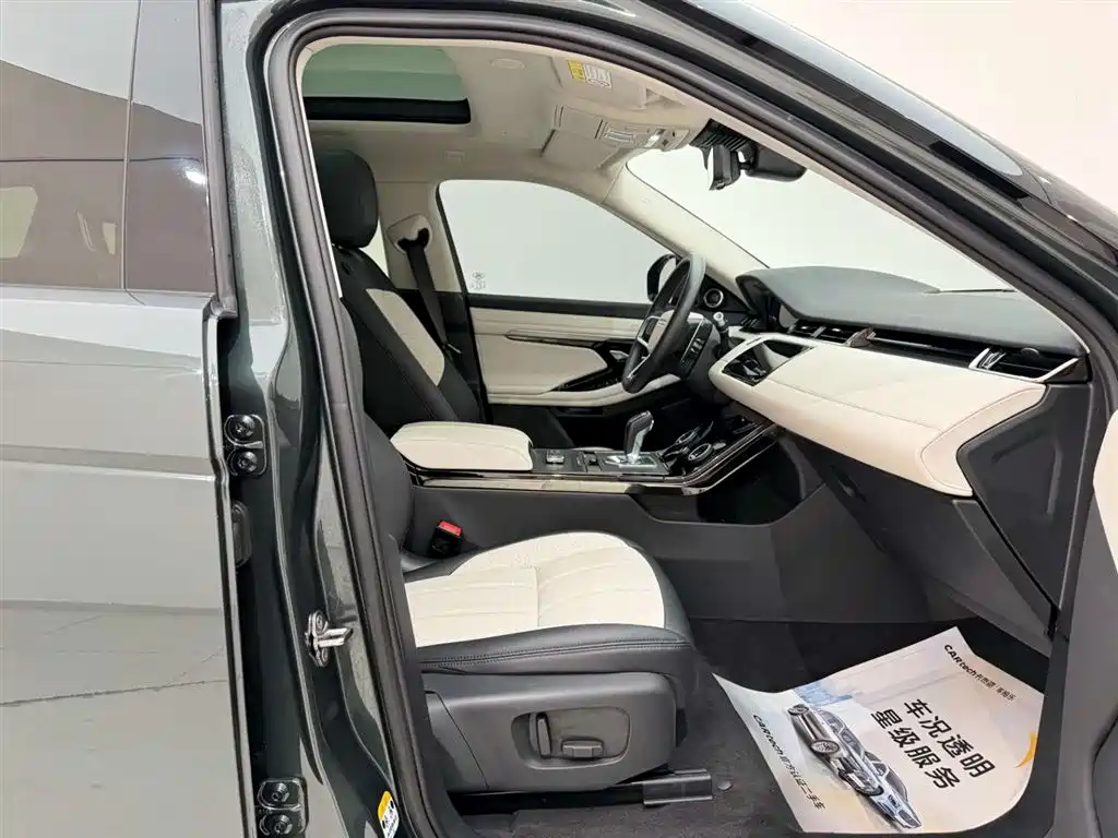 Land Rover Evoque 2021 — фото 19