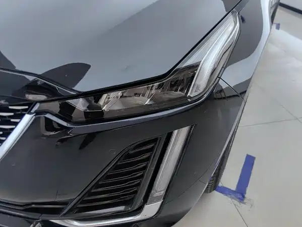 Cadillac CT5 2023
