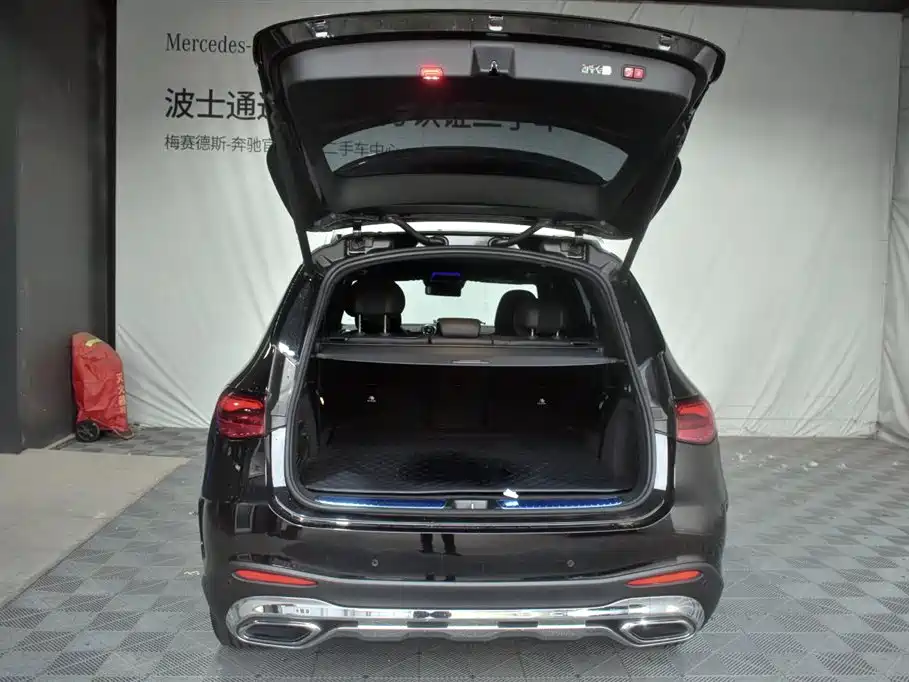 Mercedes-Benz GLC 2023 — фото 14