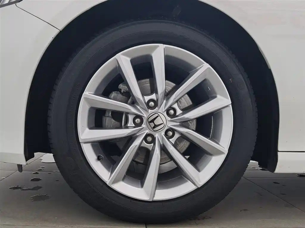 Honda Accord 2022 — фото 17