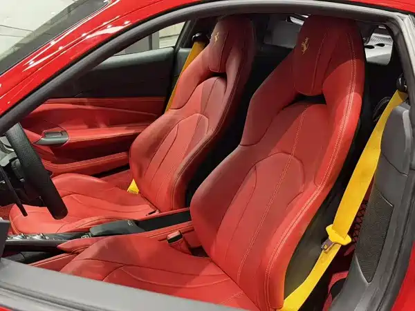Ferrari F8 2020