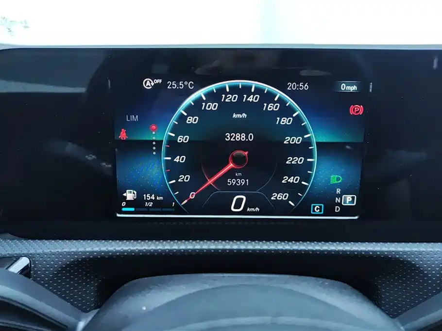 Mercedes-Benz A-Class 2019 — фото 14