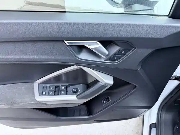 Audi Q3 2023