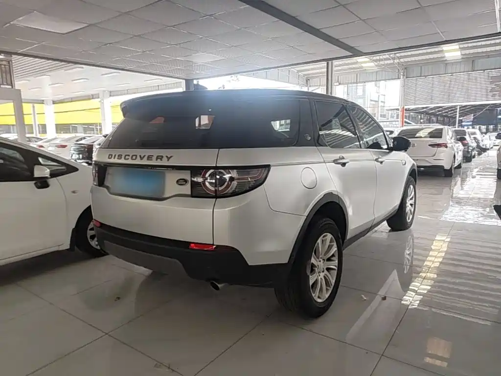 Land Rover Discovery Sport 2018 — фото 7
