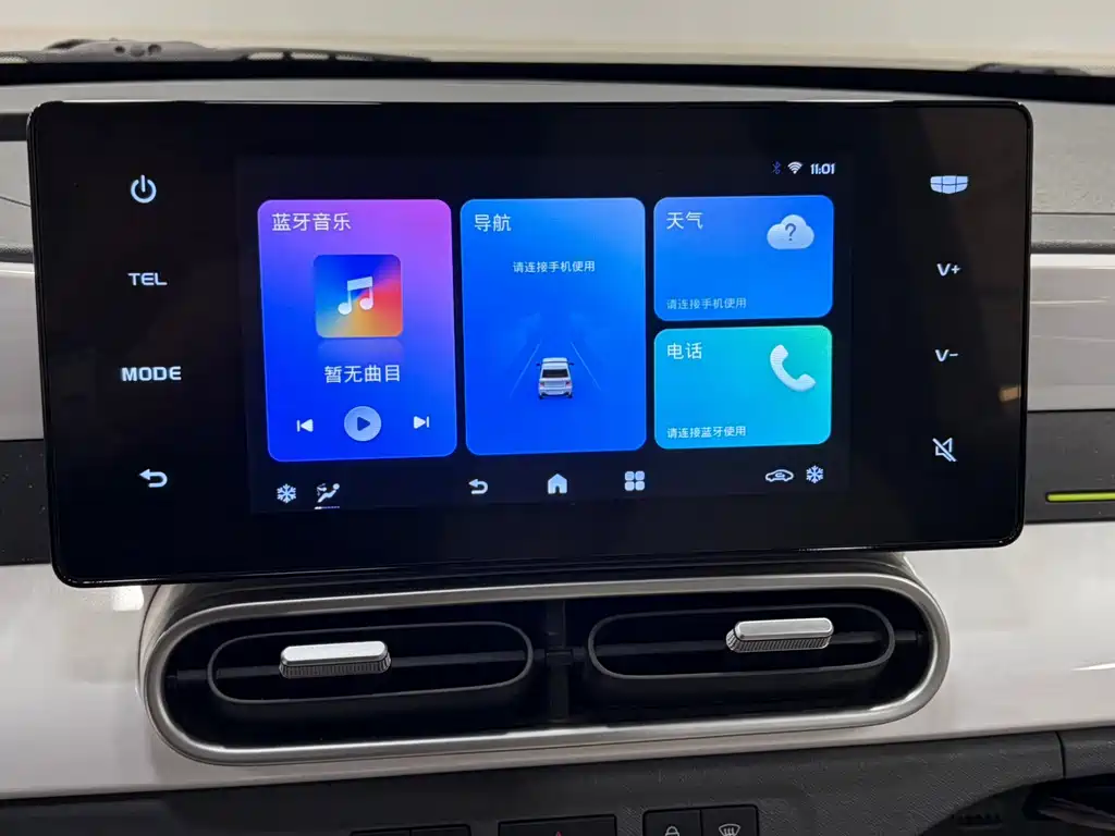 Geely Galaxy Panda 2025 — фото 11