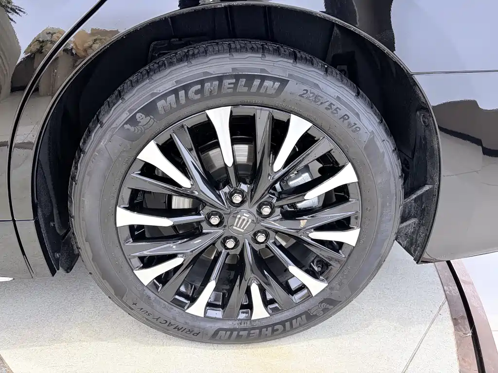 Toyota Vellfire 2025 — фото 23