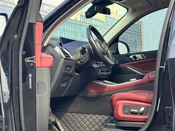 BMW X5 2023