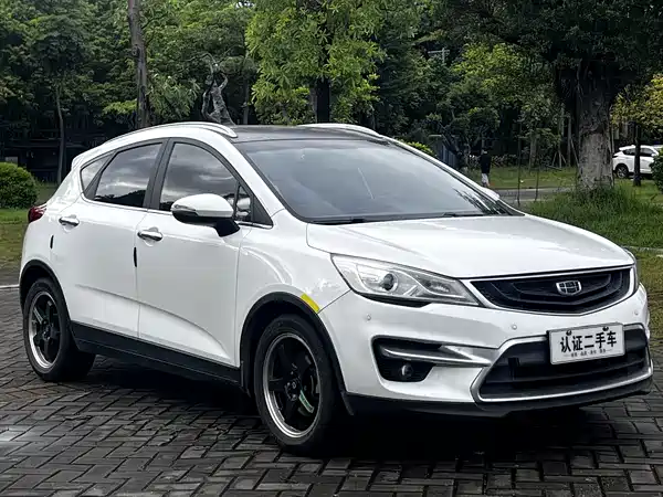Geely Emgrand GS 2017