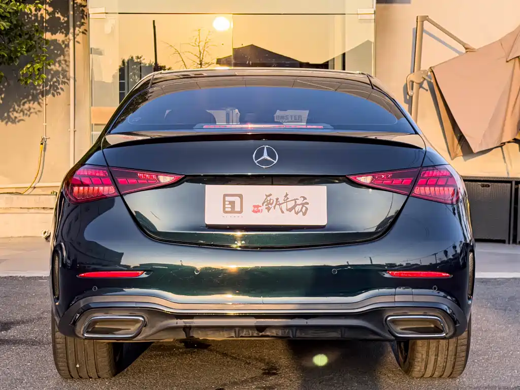 Mercedes-Benz C-Class 2023 — фото 5