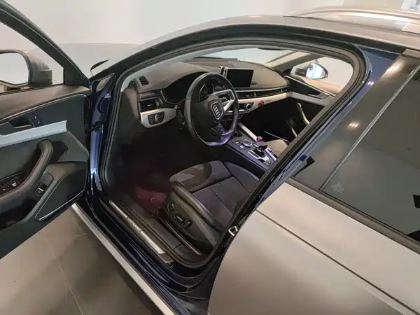 Audi A4 2019
