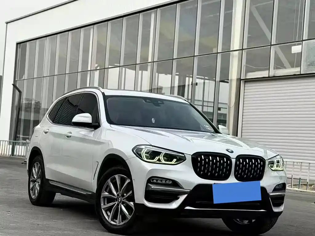 BMW X3 2018 — фото 3