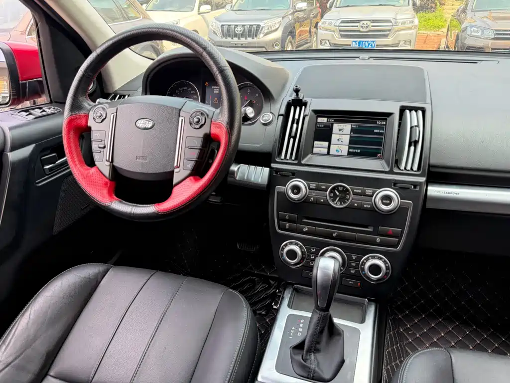 Land Rover Freelander 2 2014 — фото 8