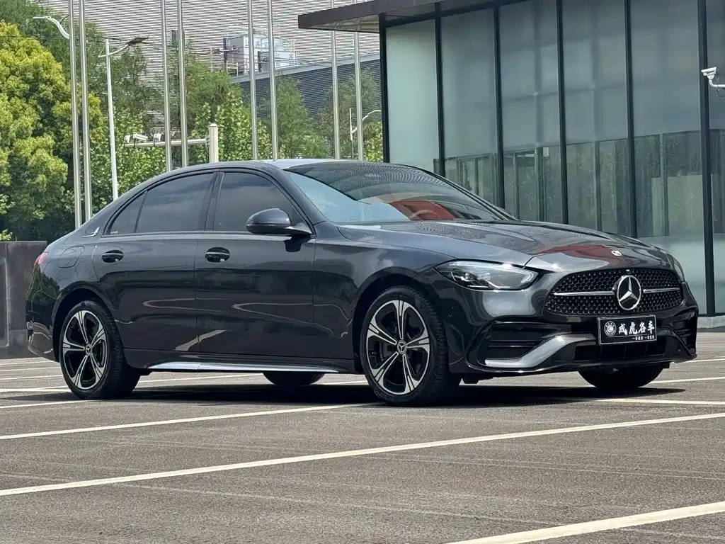 Mercedes-Benz C-Class 2022 — фото 3