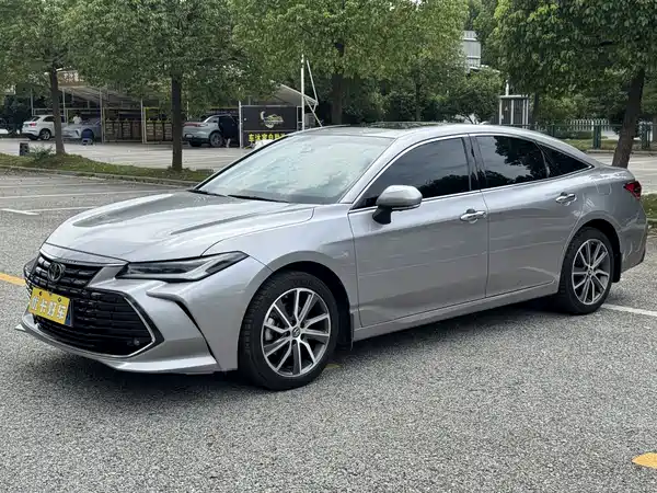 Toyota Avalon 2022