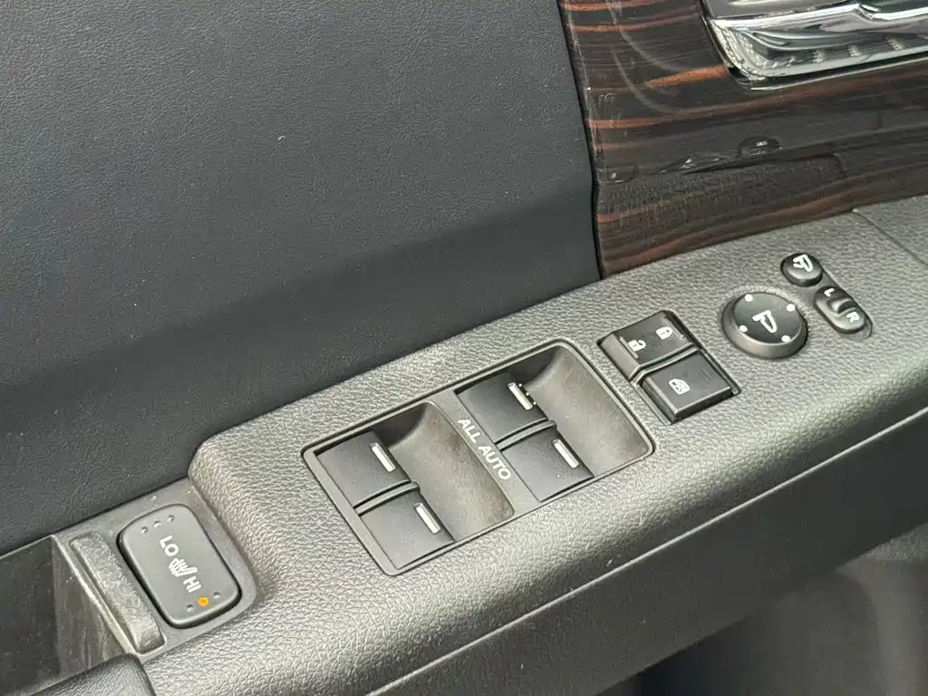 Honda Odyssey 2018 — фото 17