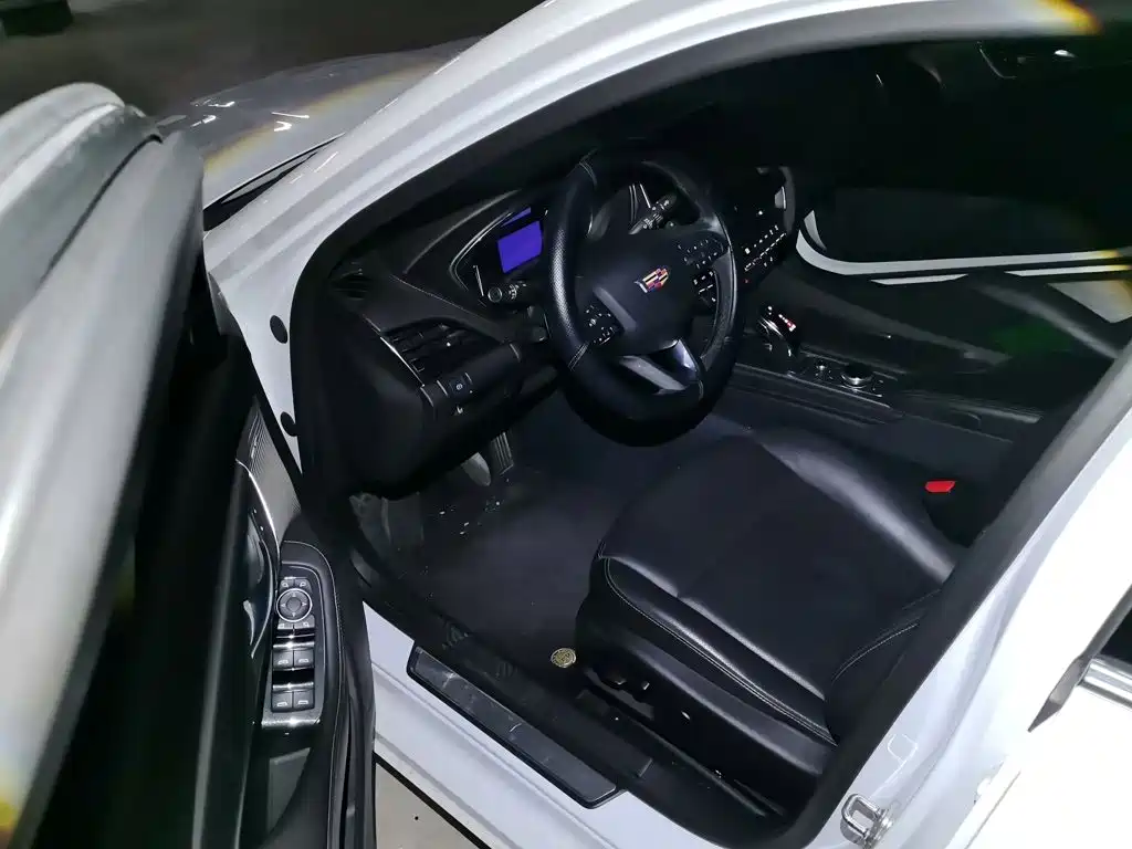 Cadillac CT5 2021 — фото 14