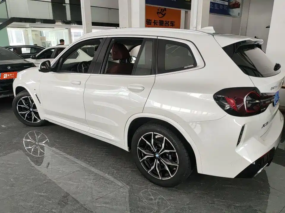 BMW X3 2021