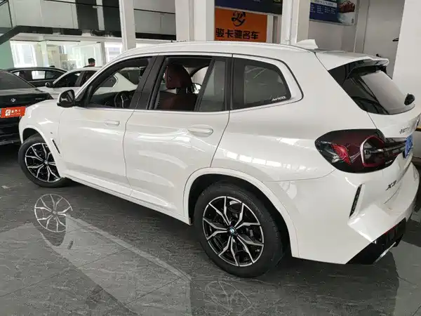 BMW X3 2021