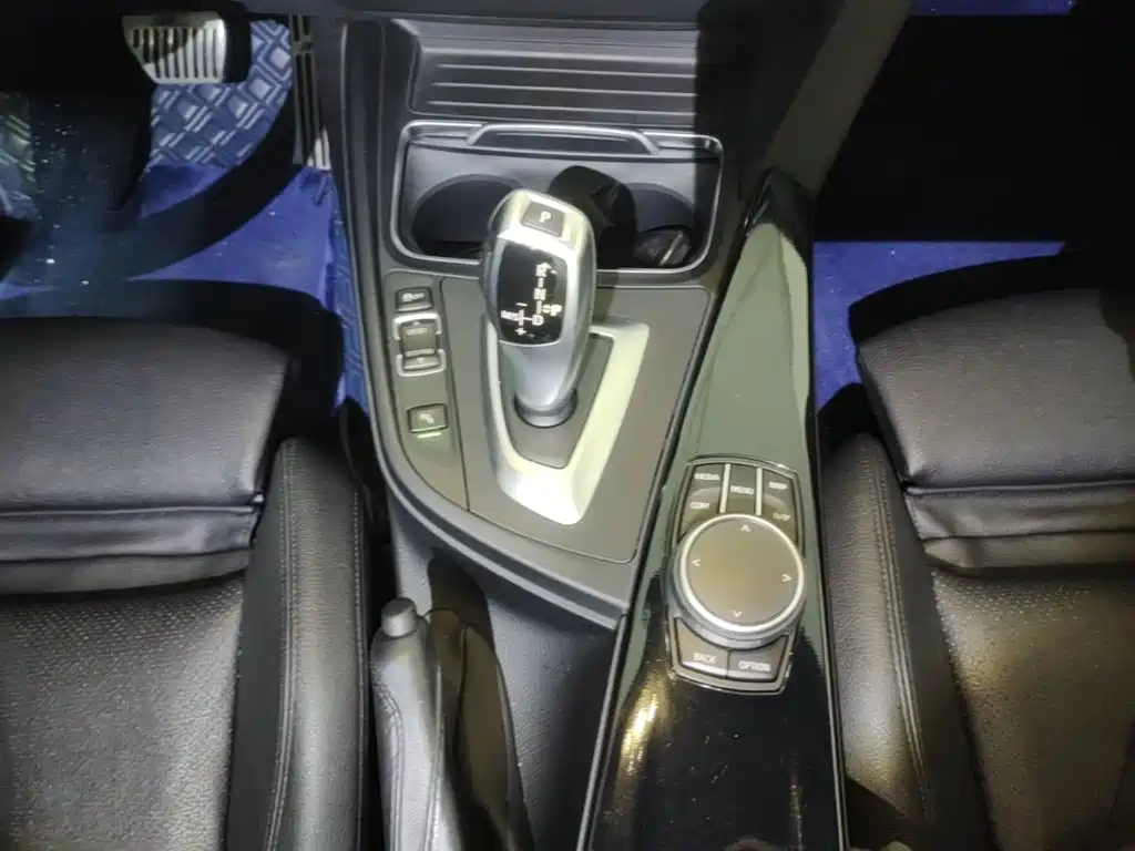 BMW 3 Series GT 2021 — фото 14