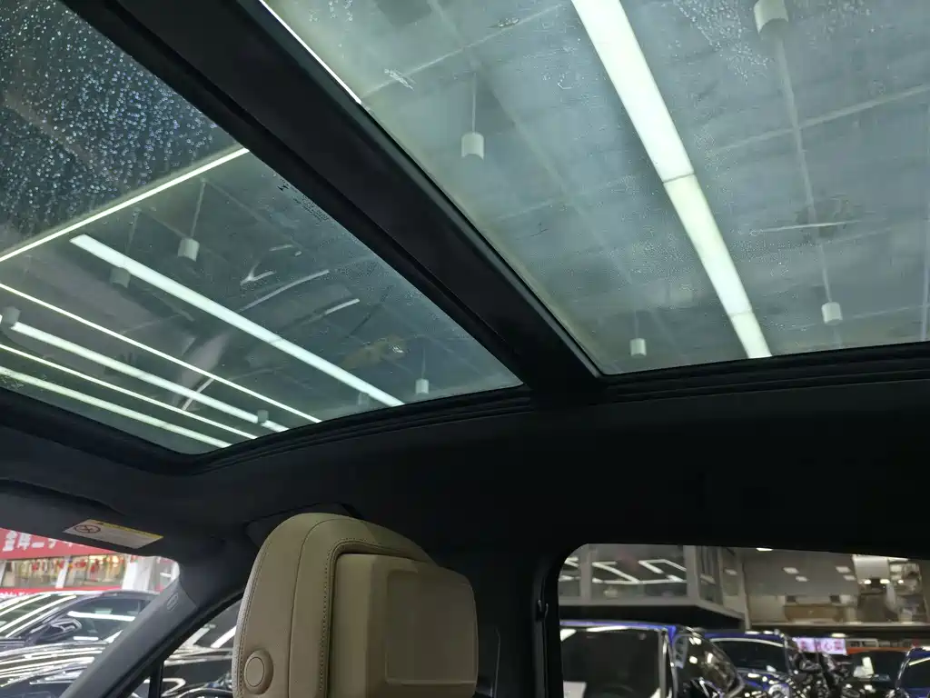 Porsche Macan 2020 — фото 22