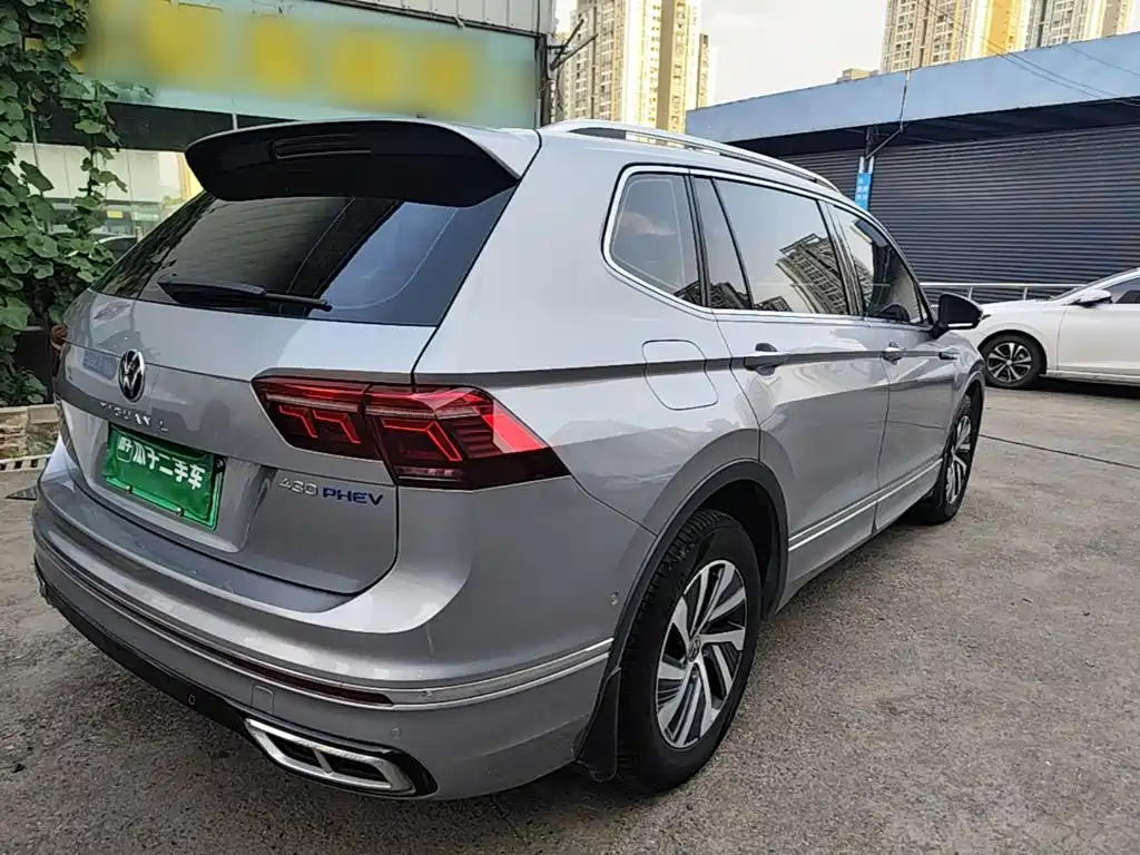 Volkswagen Tiguan L Plug-In Hybrid 2022 — фото 7