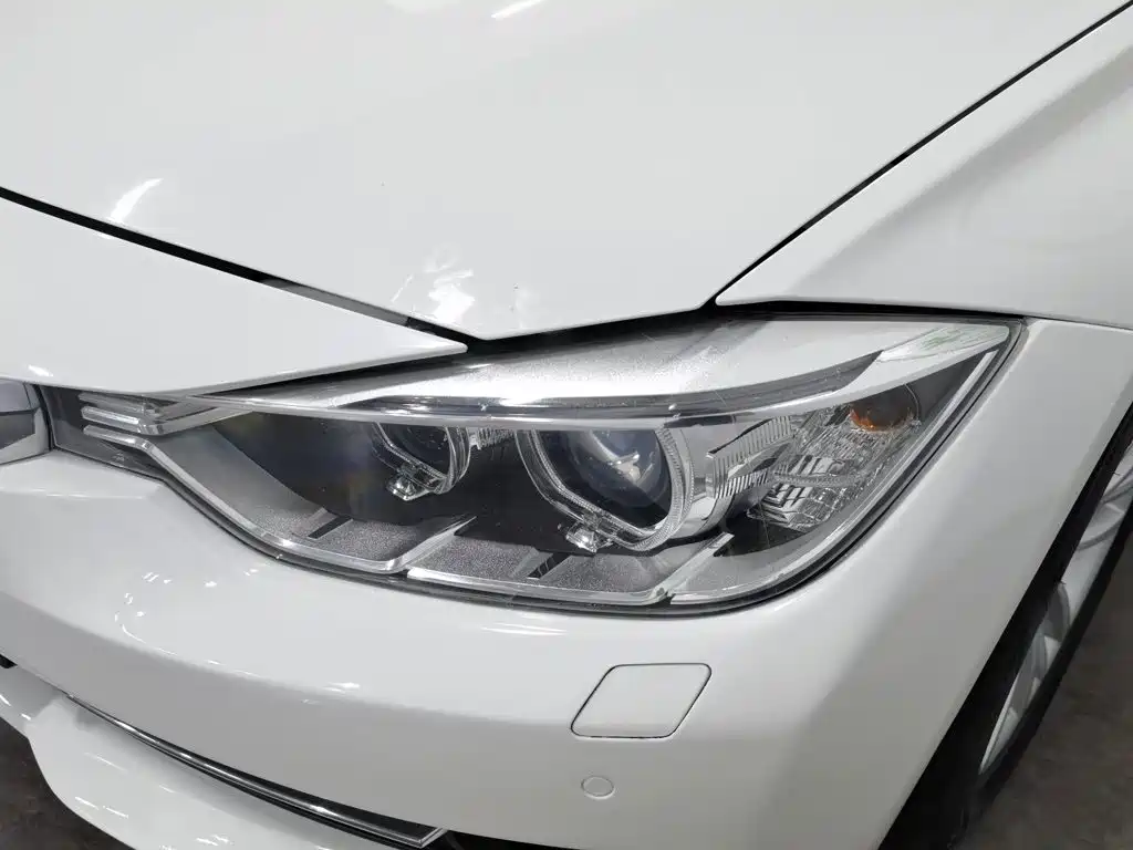 BMW 3 Series 2015