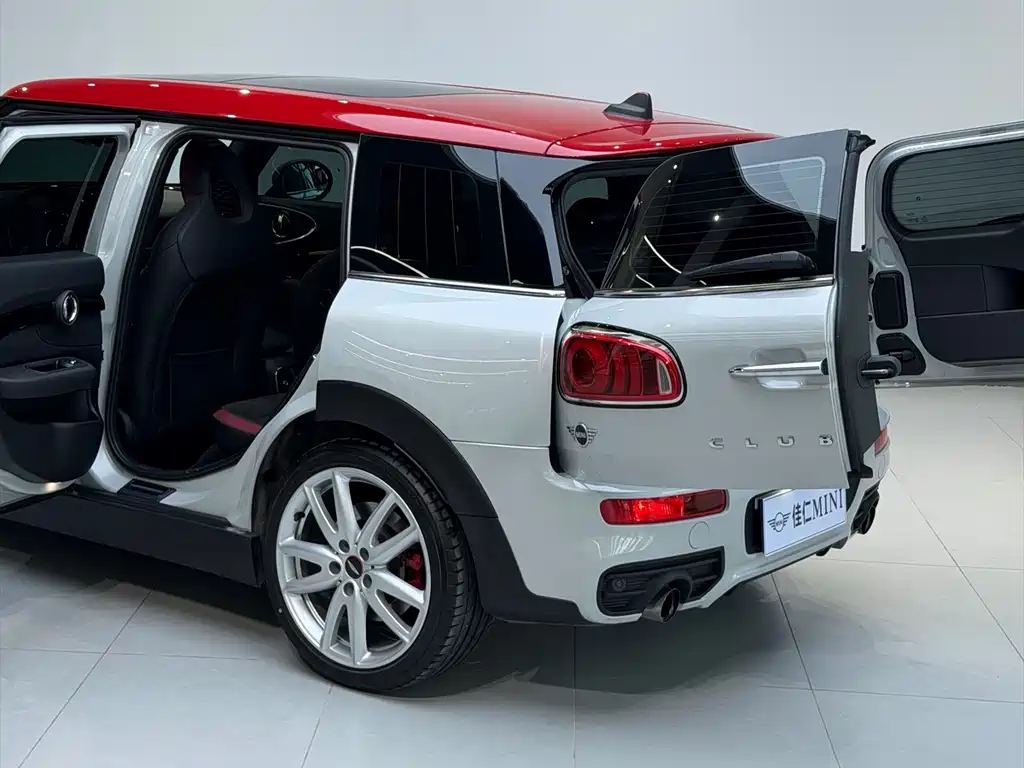MINI JCW CLUBMAN 2018 — фото 8