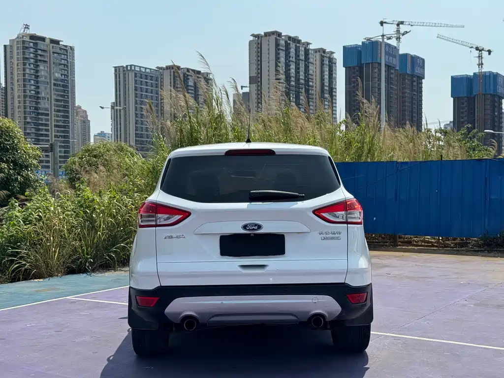 Ford Kuga 2016 — фото 6