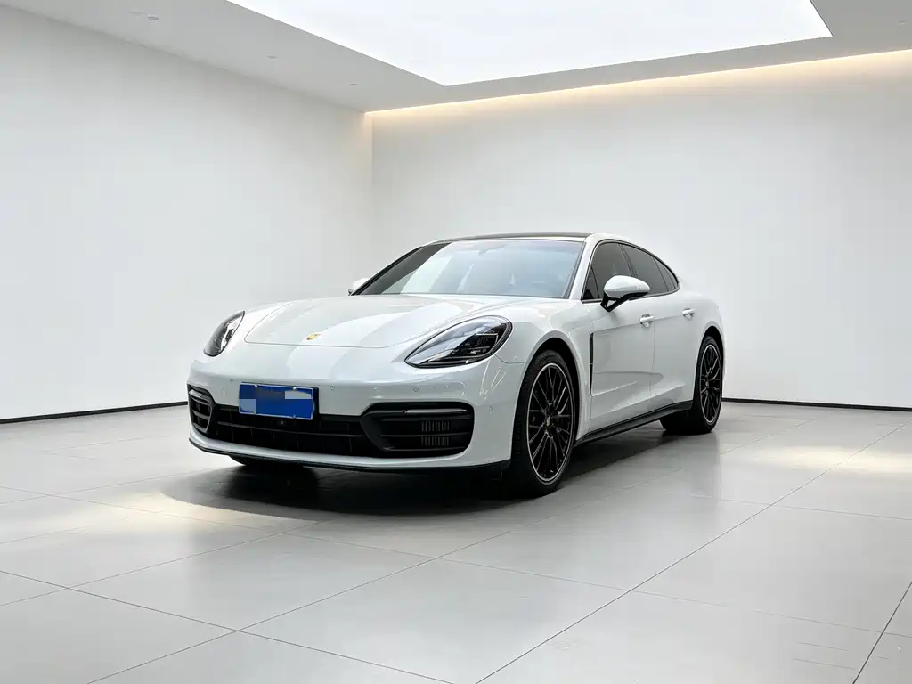 Porsche Panamera 2024