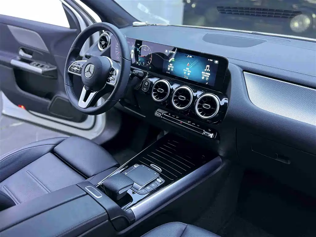 Mercedes-Benz GLA 2022 — фото 10