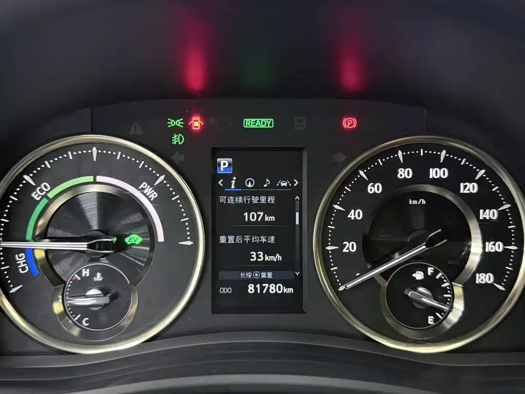 Toyota Alphard 2021 — фото 17